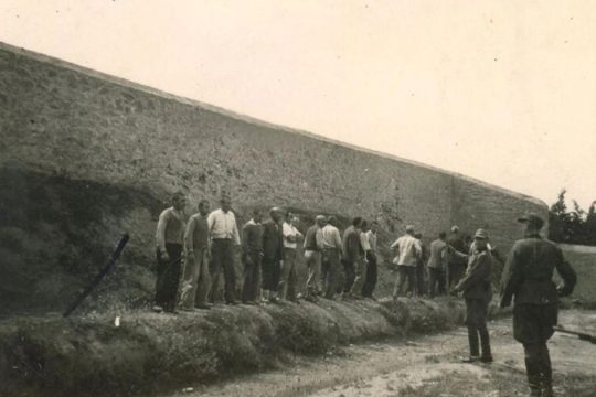 Το σκοτεινό είδωλο της Κατοχής. Αντίσταση και δωσιλογισμός